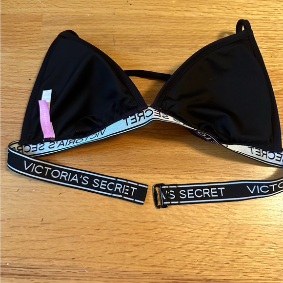 Victoria's Secret logo bikini top only - Picture 5 of 7
